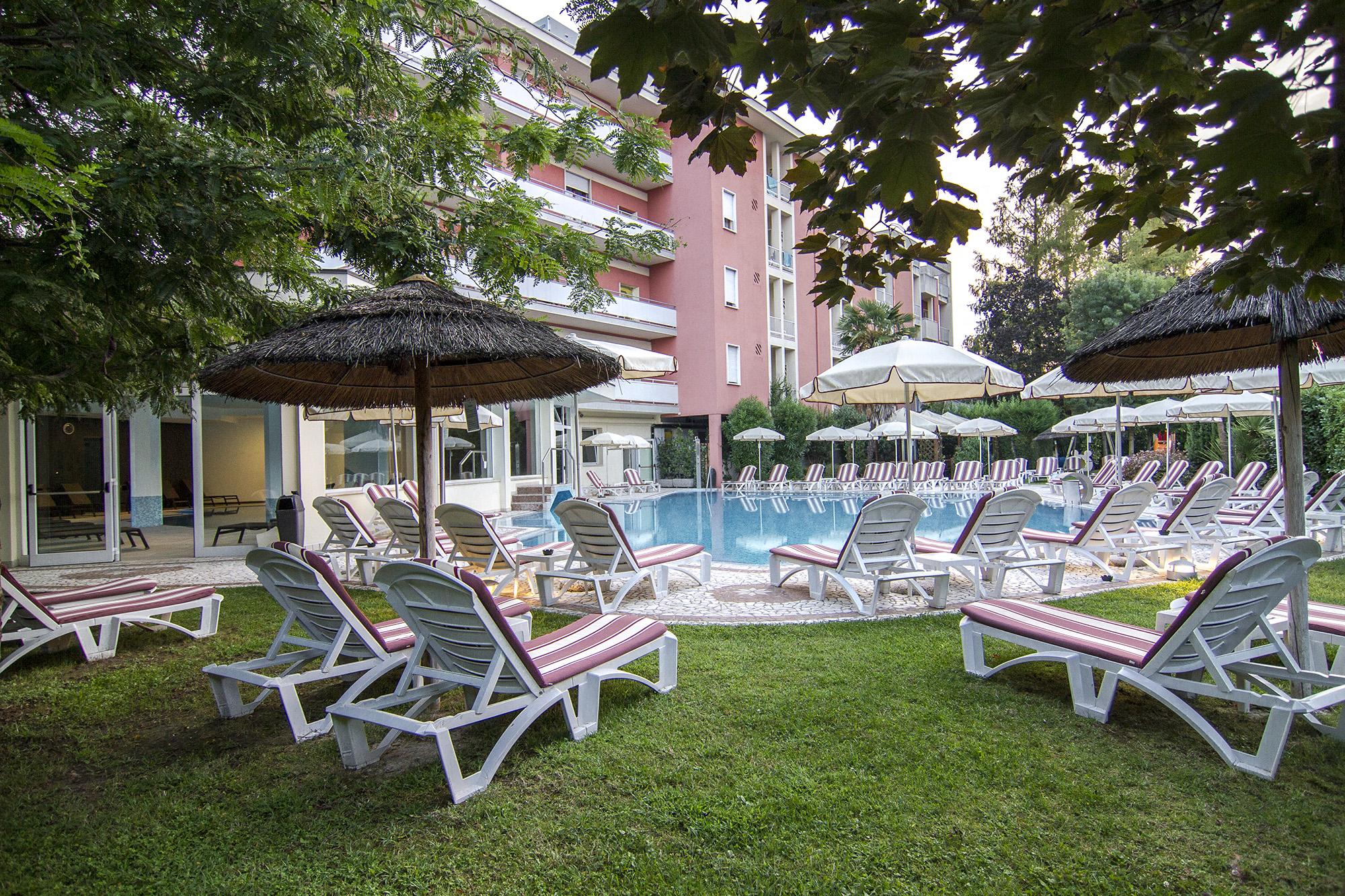 Hotel Aqua Abano Terme Exterior photo